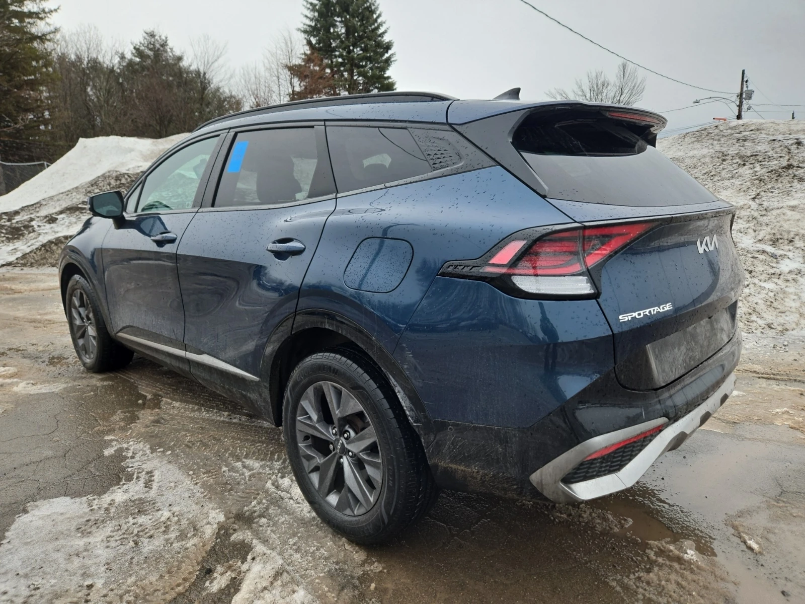 Kia Sportage Hybrid * * CARFAX * * АВТО КРЕДИТ * * , снимка 4 - Автомобили и джипове - 53930144