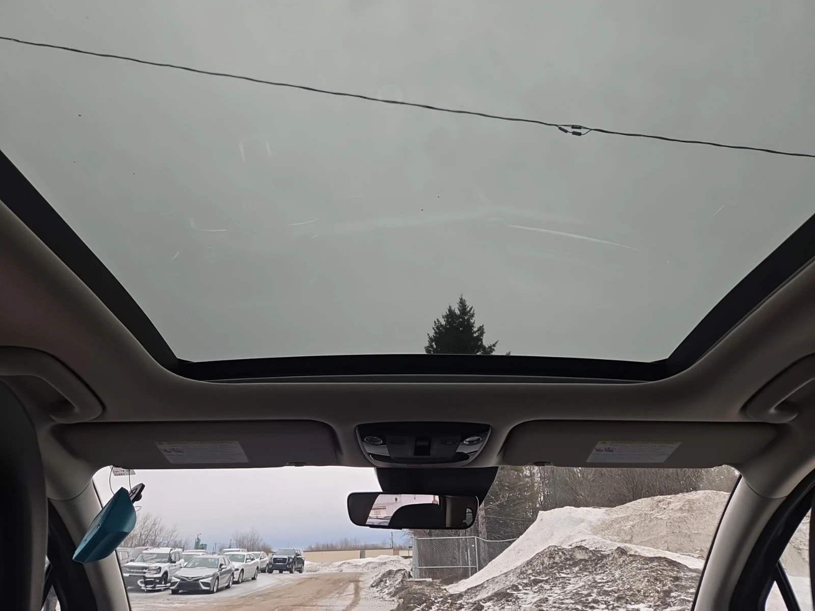 Kia Sportage Hybrid * * CARFAX * * АВТО КРЕДИТ * * , снимка 7 - Автомобили и джипове - 53930144