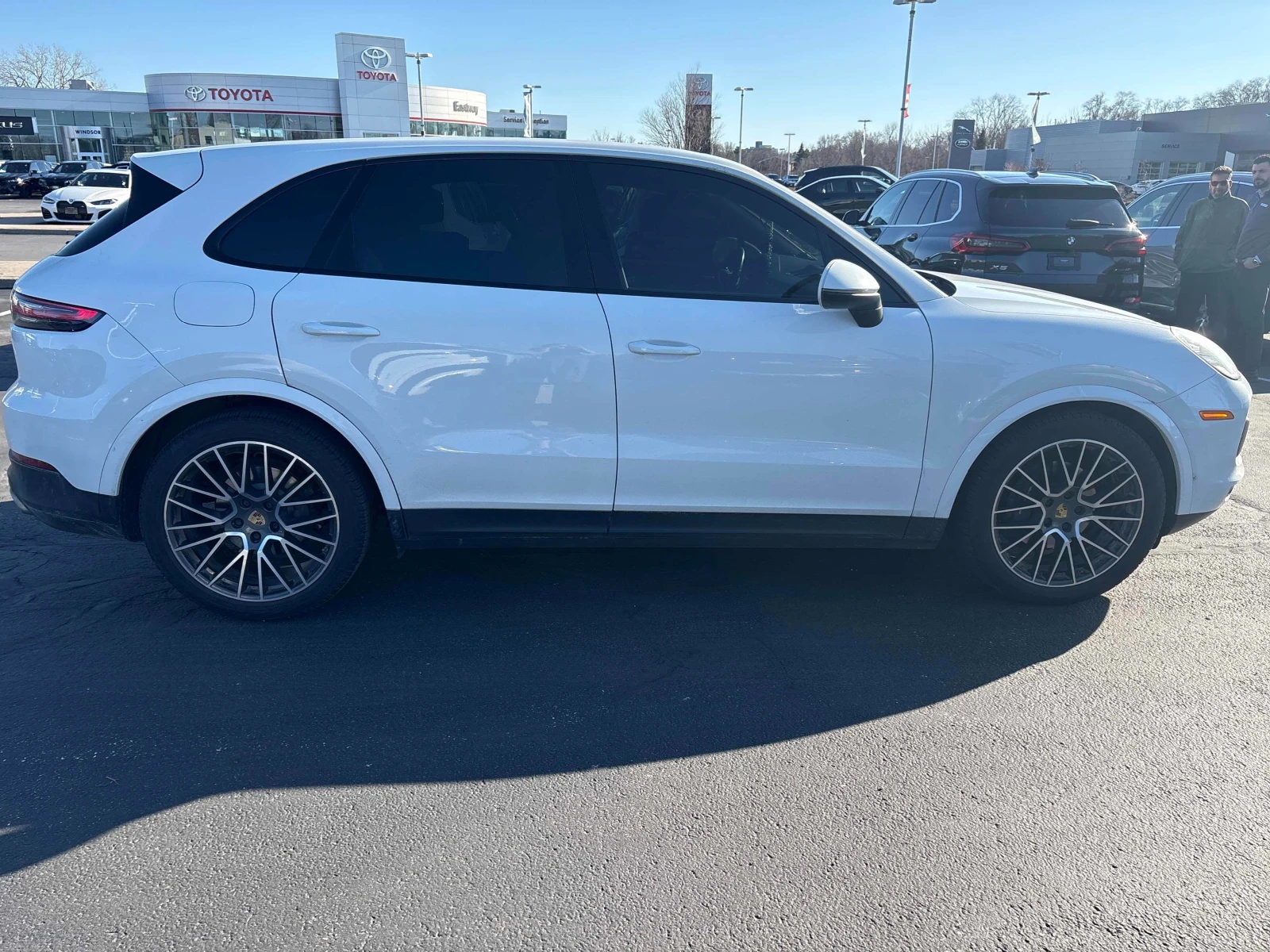 Porsche Cayenne ПОДГРЕВ* 360КАМЕРА* LANE* ASSIST* , снимка 3 - Автомобили и джипове - 54032895