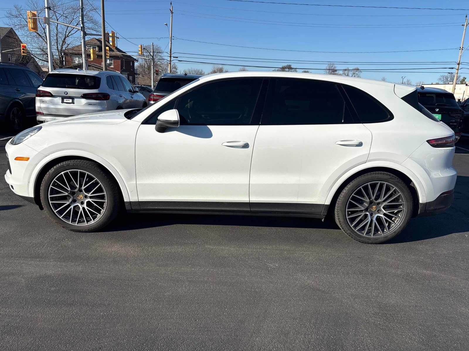 Porsche Cayenne ПОДГРЕВ* 360КАМЕРА* LANE* ASSIST* , снимка 2 - Автомобили и джипове - 54032895