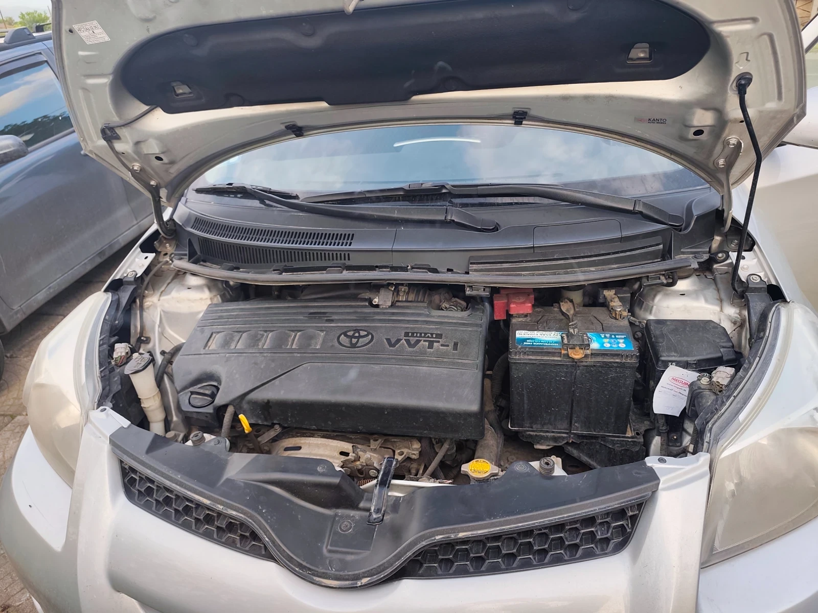 Toyota Urban Cruiser, снимка 12 - Автомобили и джипове - 54637243