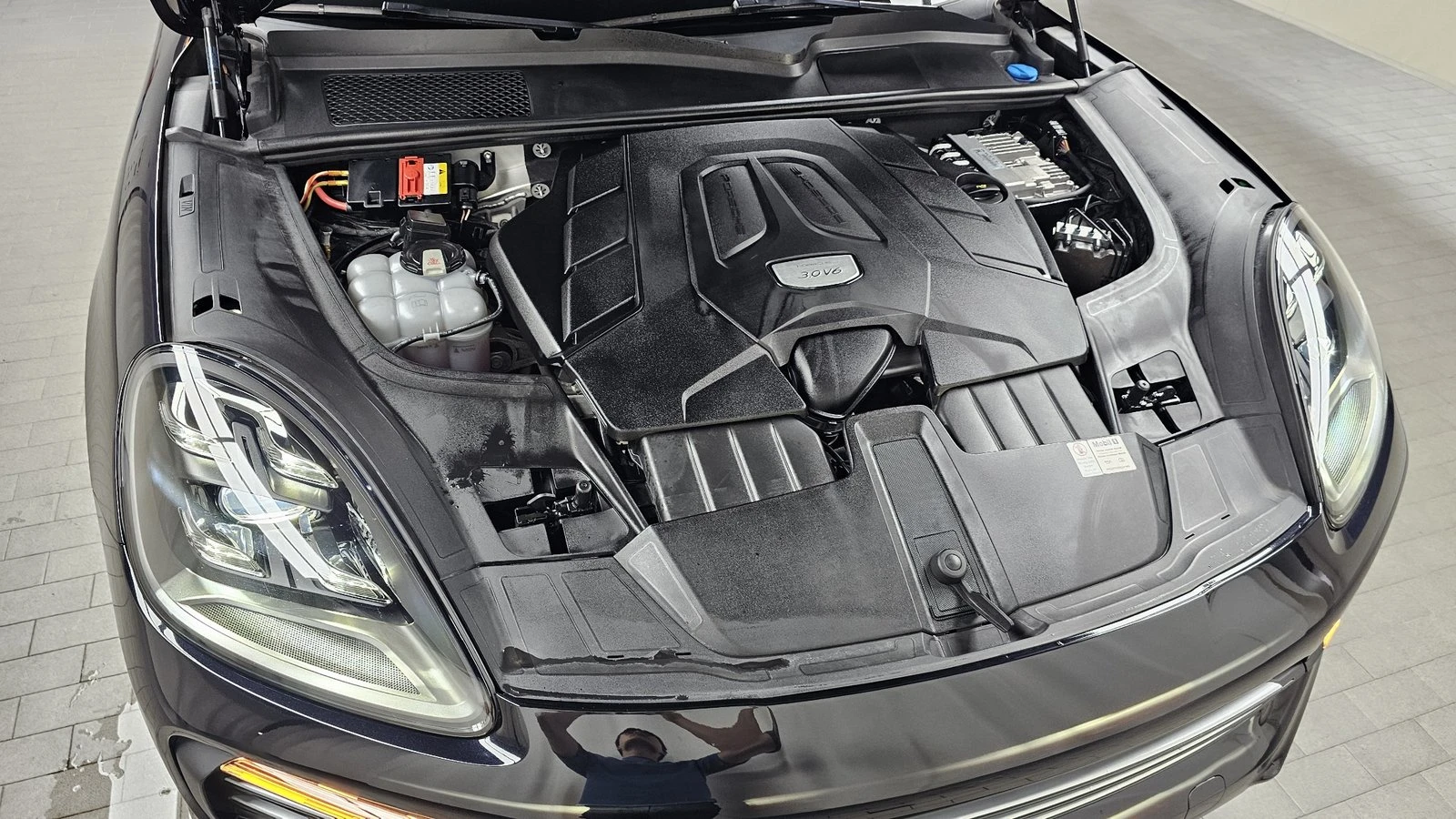 Porsche Cayenne ЛЮК* KEYLESS* ПОДГРЕВ ВОЛАН* КРАЙНА ЦЕНА, снимка 6 - Автомобили и джипове - 55271942