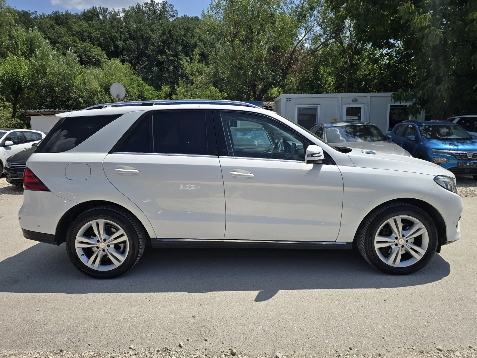 Mercedes-Benz GLE 250 D Sport 4MATIC AMG , снимка 8 - Автомобили и джипове - 55324400