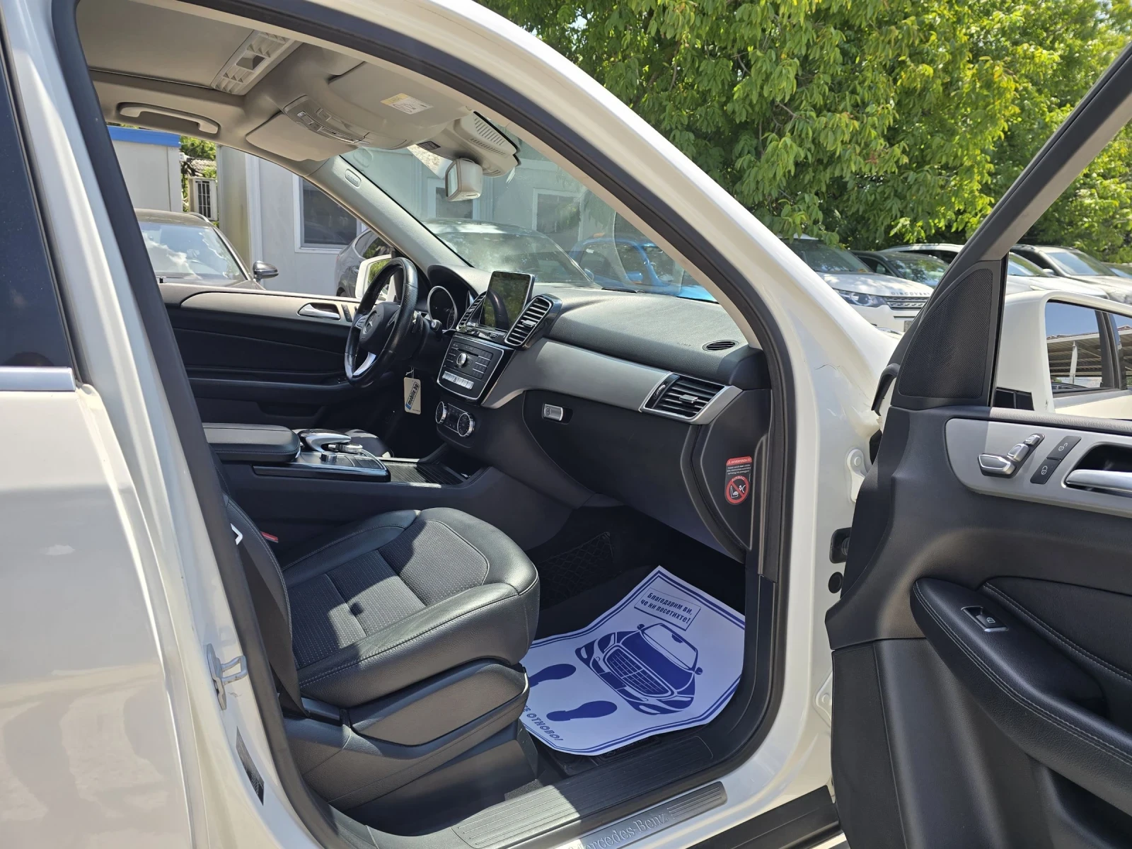 Mercedes-Benz GLE 250 D Sport 4MATIC AMG , снимка 13 - Автомобили и джипове - 55324400