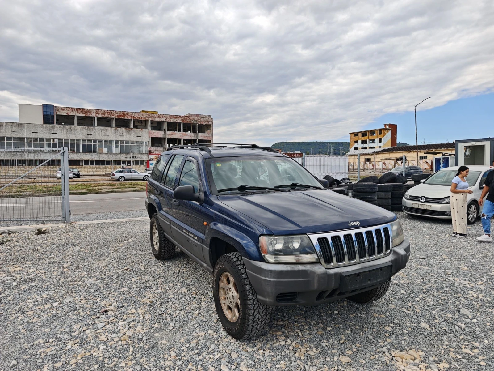 Jeep Cherokee, снимка 3 - Автомобили и джипове - 55954599