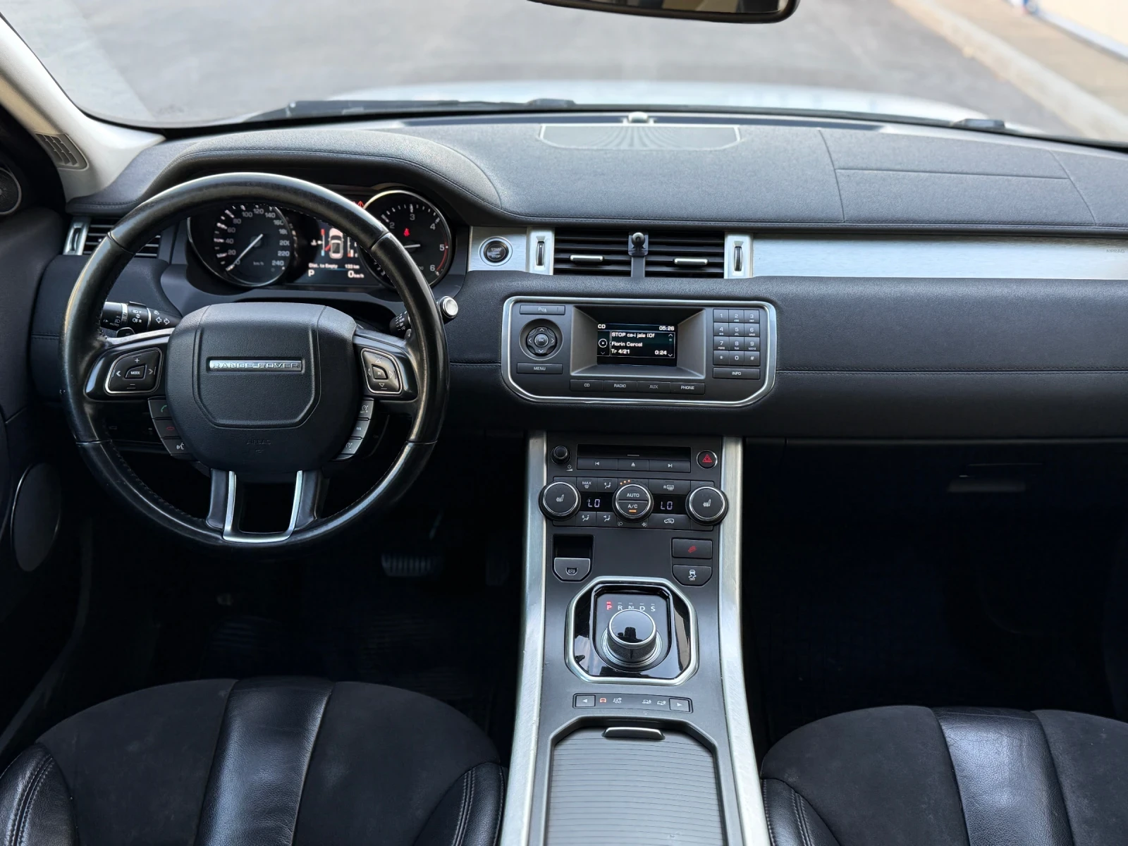 Land Rover Range Rover Evoque 2.2D* ТОП ЦЕНА* ПОДГРЕВ* НОВ ВНОС* , снимка 7 - Автомобили и джипове - 55955059
