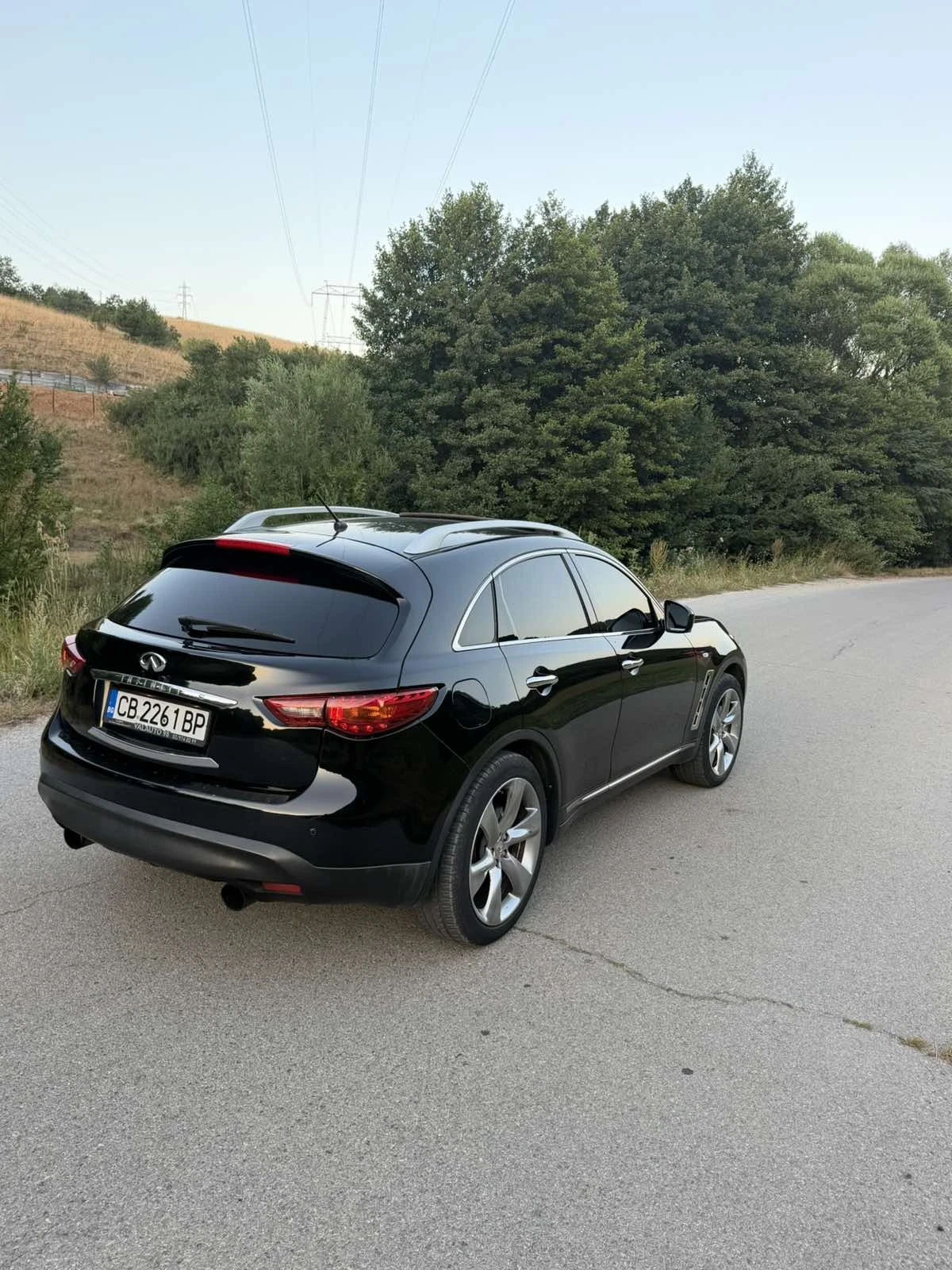 Infiniti QX70 3.0d, снимка 5 - Автомобили и джипове - 56050622