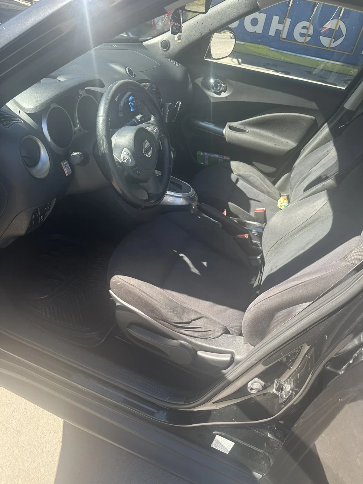 Nissan Juke, снимка 8 - Автомобили и джипове - 56406922