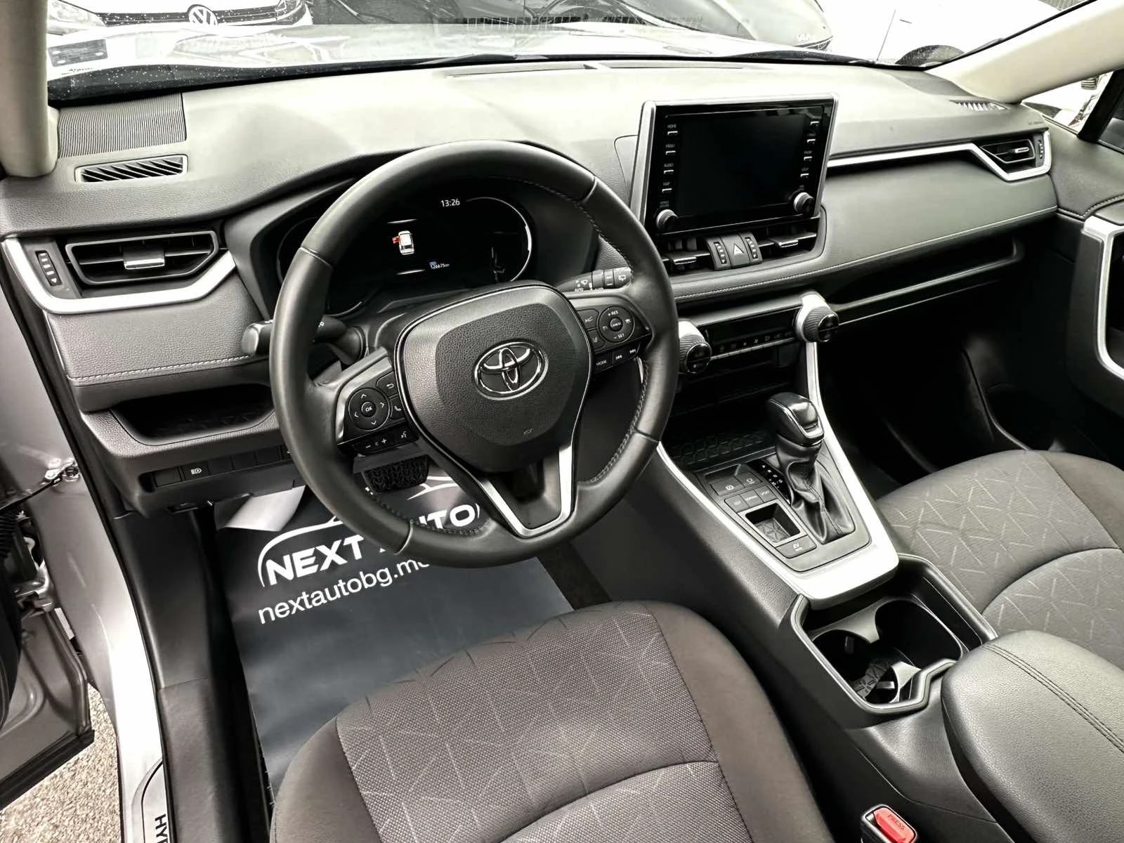 Toyota Rav4 2.5HYBRID DISTRONIC NAVI CAMERA | Mobile.bg � ����������� 9
