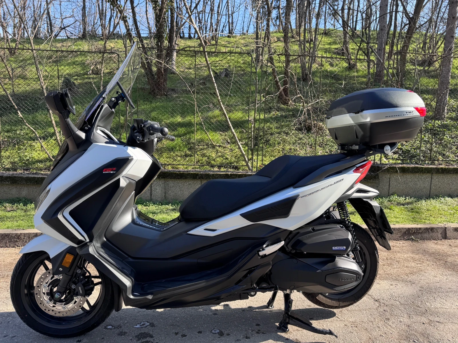 Honda Forza 350 GP Tuning - чисто нов