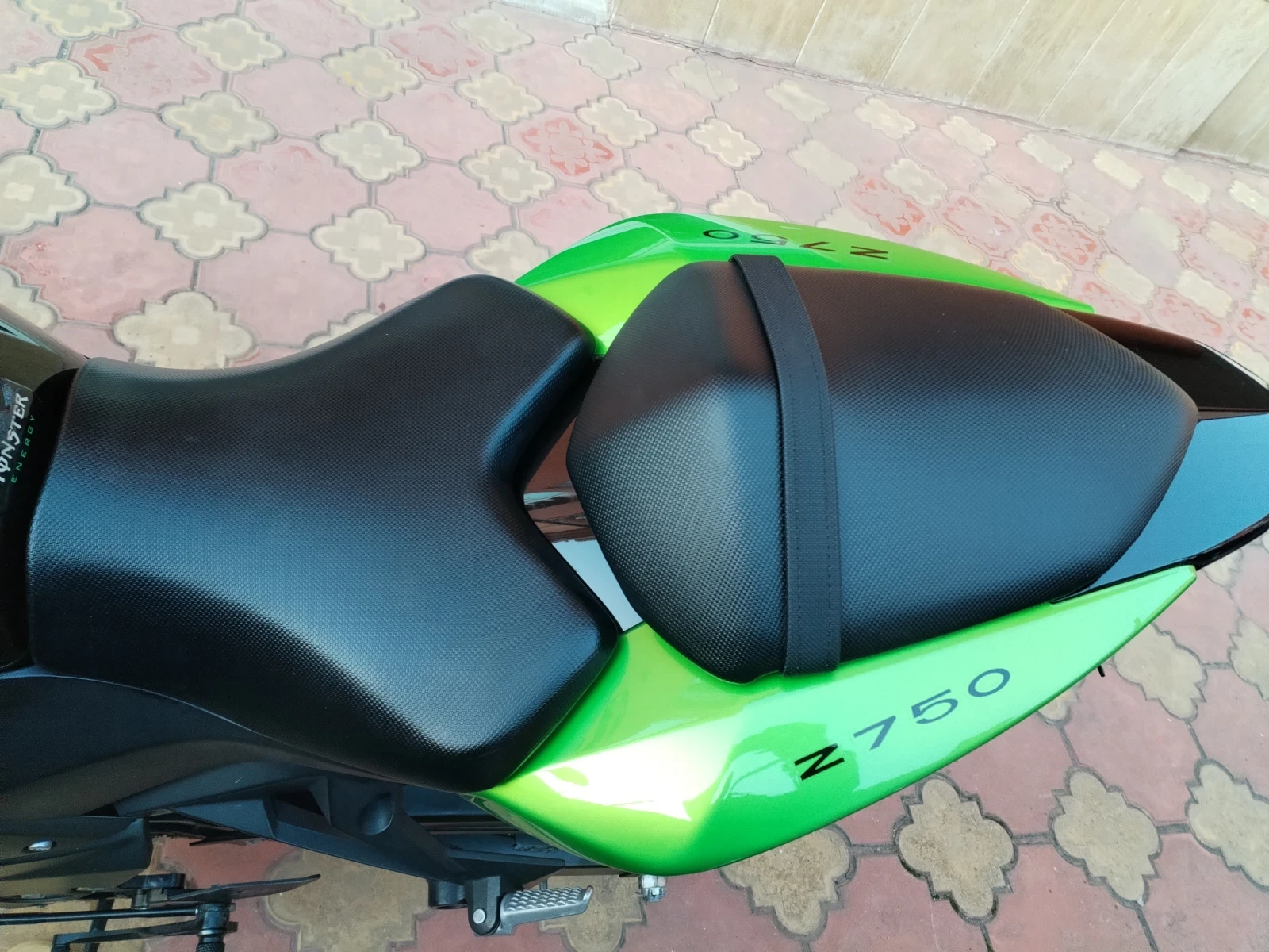 Kawasaki Z 750i КАТО ЧИСТО НОВ!!! 09г., снимка 10 - Мотоциклети и мототехника - 53817129