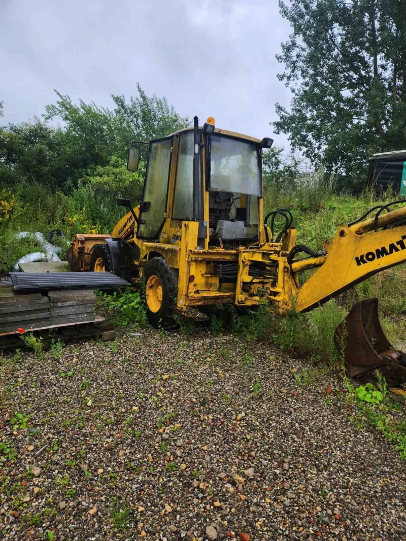 Багер Komatsu WB70A, снимка 6 - Индустриална техника - 47989107