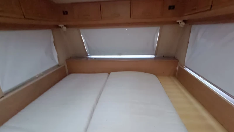 Каравана Adria Prima 710, снимка 7 - Каравани и кемпери - 53480957