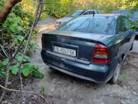 На части Опел Астра Бертоне 1.8 125к.с., снимка 3