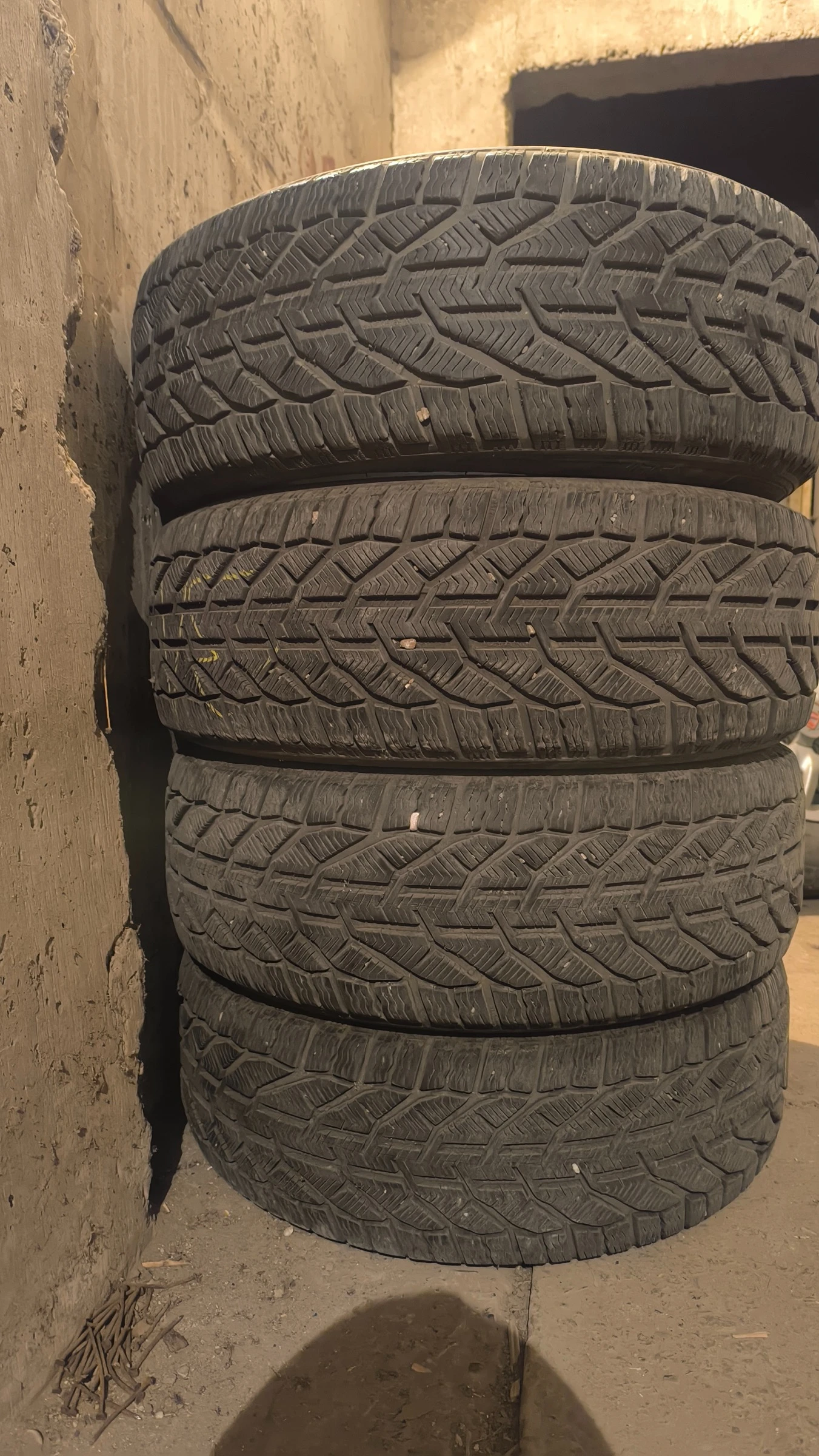  225/55R17 | Mobile.bg   6