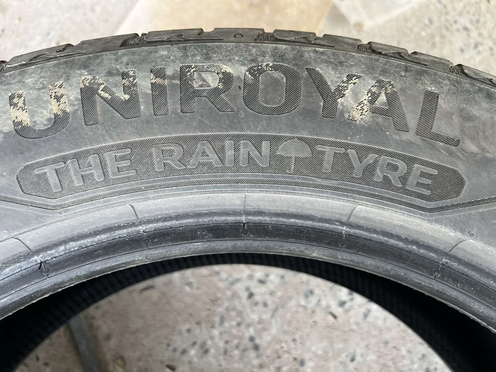 Гуми Зимни 255/50R19, снимка 7 - Гуми и джанти - 54143954