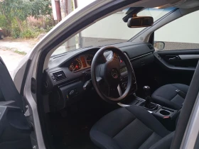 Mercedes-Benz B 180, снимка 6