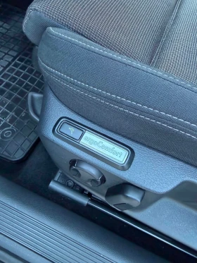 VW Passat 2.0 TDI, снимка 9