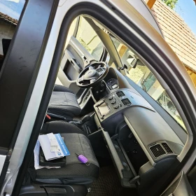 VW Touran 2.0 TDI LIFE DSG | Mobile.bg � ����� ������ 17