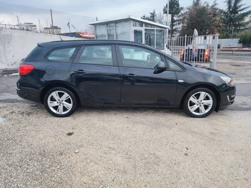 Opel Astra 1.4 турбо ГАЗ/БЕНЗИН, снимка 5 - Автомобили и джипове - 43320947