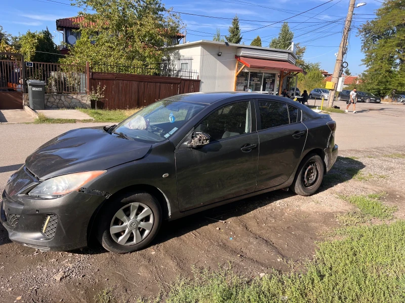 Mazda 3, снимка 4 - Автомобили и джипове - 47315636