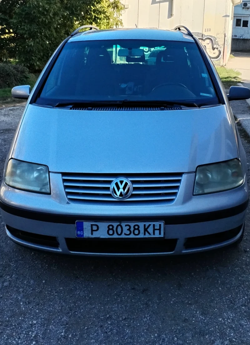 VW Sharan 1.9 TDI, снимка 1 - Автомобили и джипове - 47737425