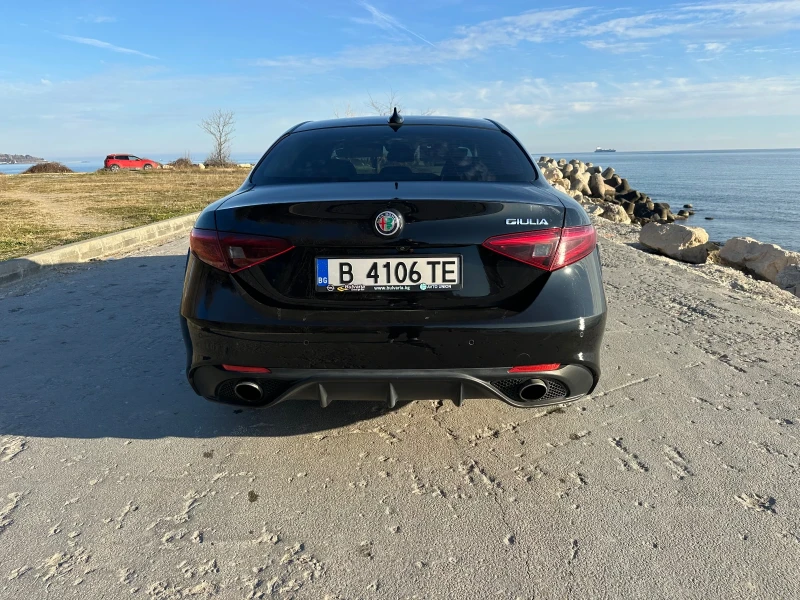 Alfa Romeo Giulia 280 hp, снимка 4 - Автомобили и джипове - 48606356