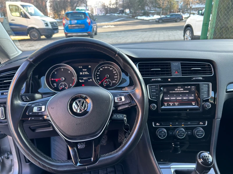 VW Golf 1.6 TDI, снимка 7 - Автомобили и джипове - 48724909