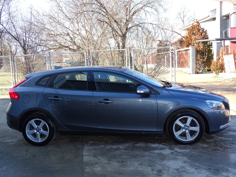 Volvo V40 1.6D2_115 Коня_Германия_* , снимка 5 - Автомобили и джипове - 49110483