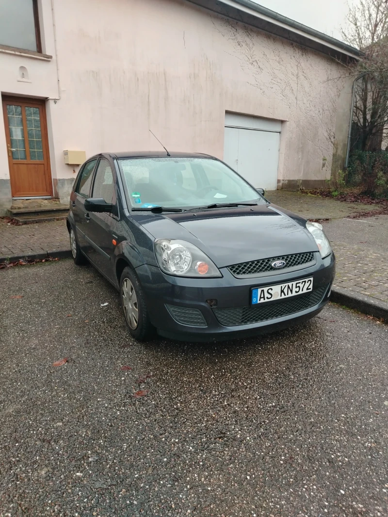 Ford Fiesta 1.4 , снимка 7 - Автомобили и джипове - 49566789