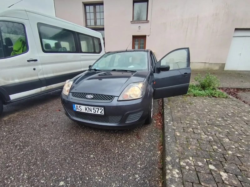 Ford Fiesta 1.4 , снимка 2 - Автомобили и джипове - 49566789