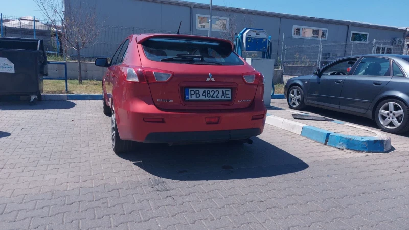 Mitsubishi Lancer 1.8i, снимка 4 - Автомобили и джипове - 51728587