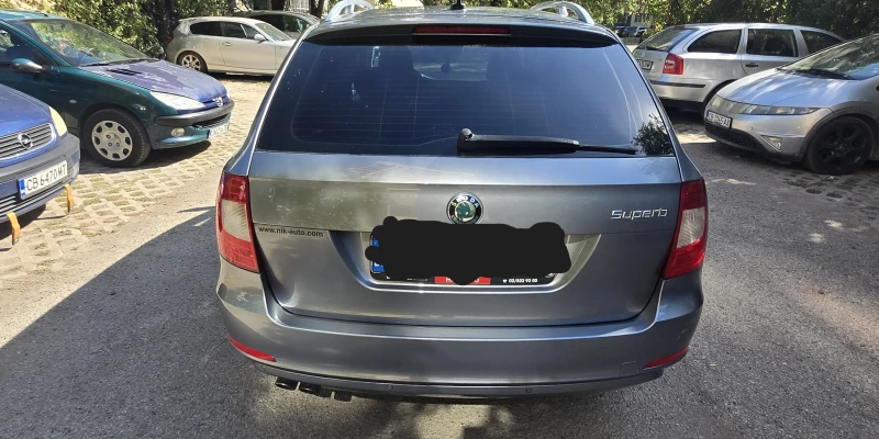 Skoda Superb, снимка 8 - Автомобили и джипове - 52585671