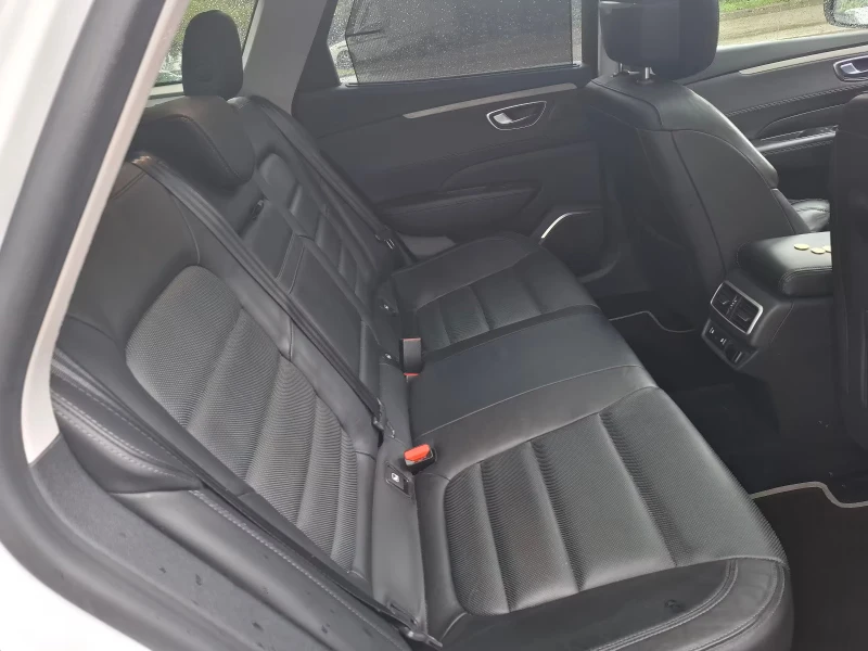 Renault Talisman GRANDTOUR/224HP/FWD/BSA/KLESS/LED/AMBI/PANO/870f, снимка 14 - Автомобили и джипове - 52210594