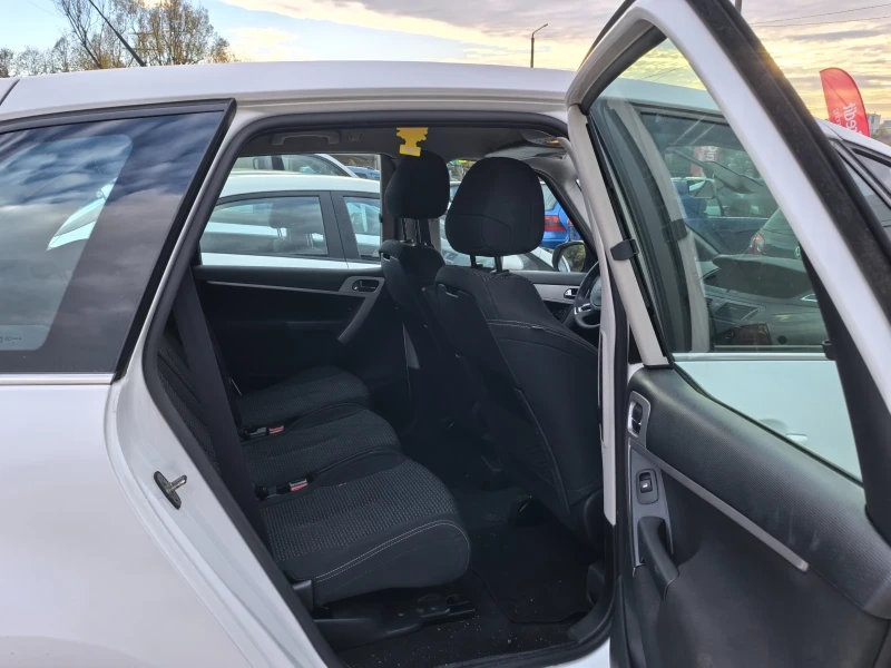 Citroen C4 Picasso ТОП СЪСТОЯНИЕ , снимка 10 - Автомобили и джипове - 52280252