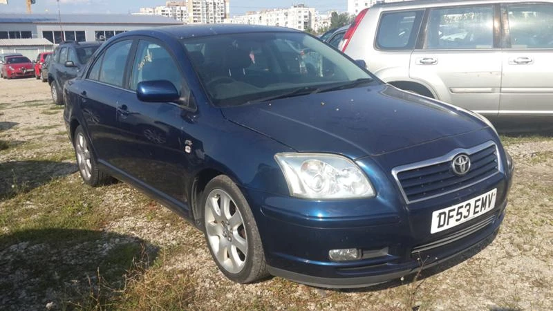 Toyota Avensis 2.0 D4D, снимка 3 - Автомобили и джипове - 22327877