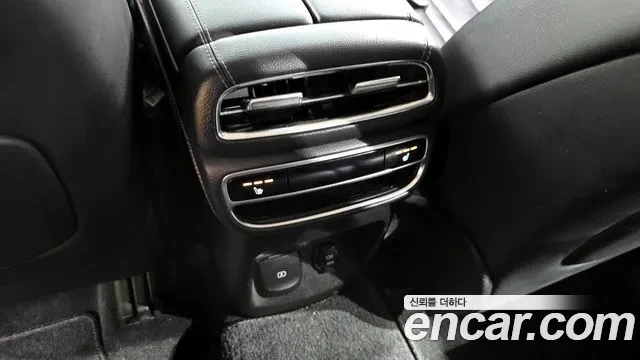 Genesis GV80 2WD, снимка 16 - Автомобили и джипове - 54781742