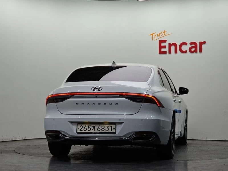 Hyundai Grandeur 3.0 Automatic, снимка 4 - Автомобили и джипове - 55656057
