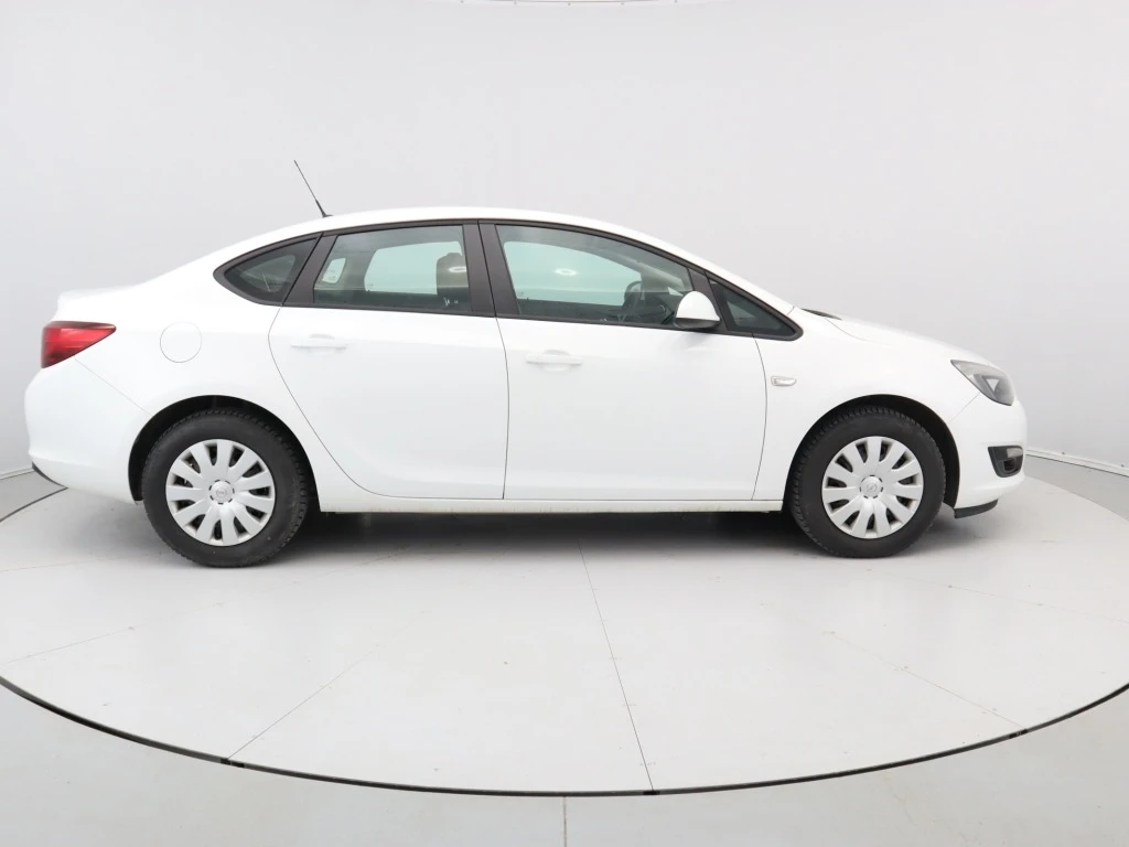 Opel Astra 1.6 CDTi - изображение 5