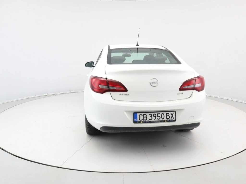 Opel Astra 1.6 CDTi - изображение 7