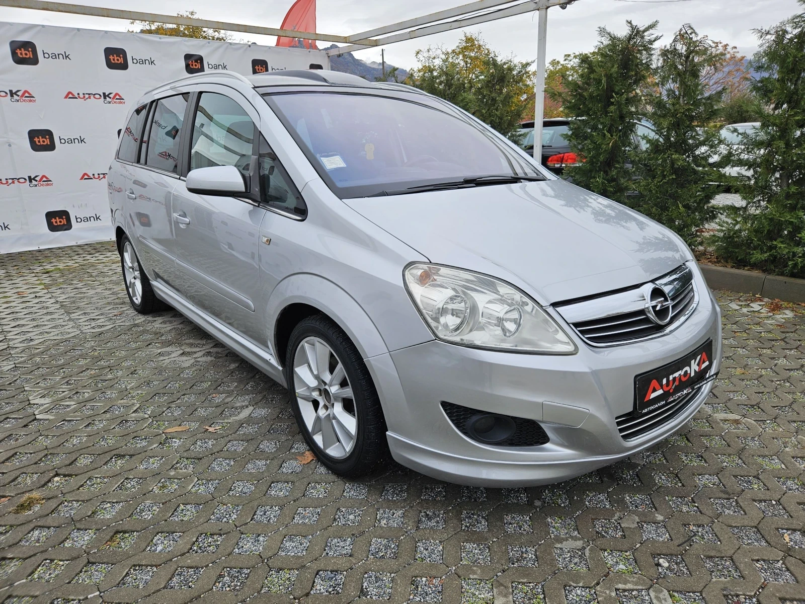 Opel Zafira 1.8i-140кс= 7МЕСТА= * COSMO* = ПАНОРАМА= 139.000км - изображение 2