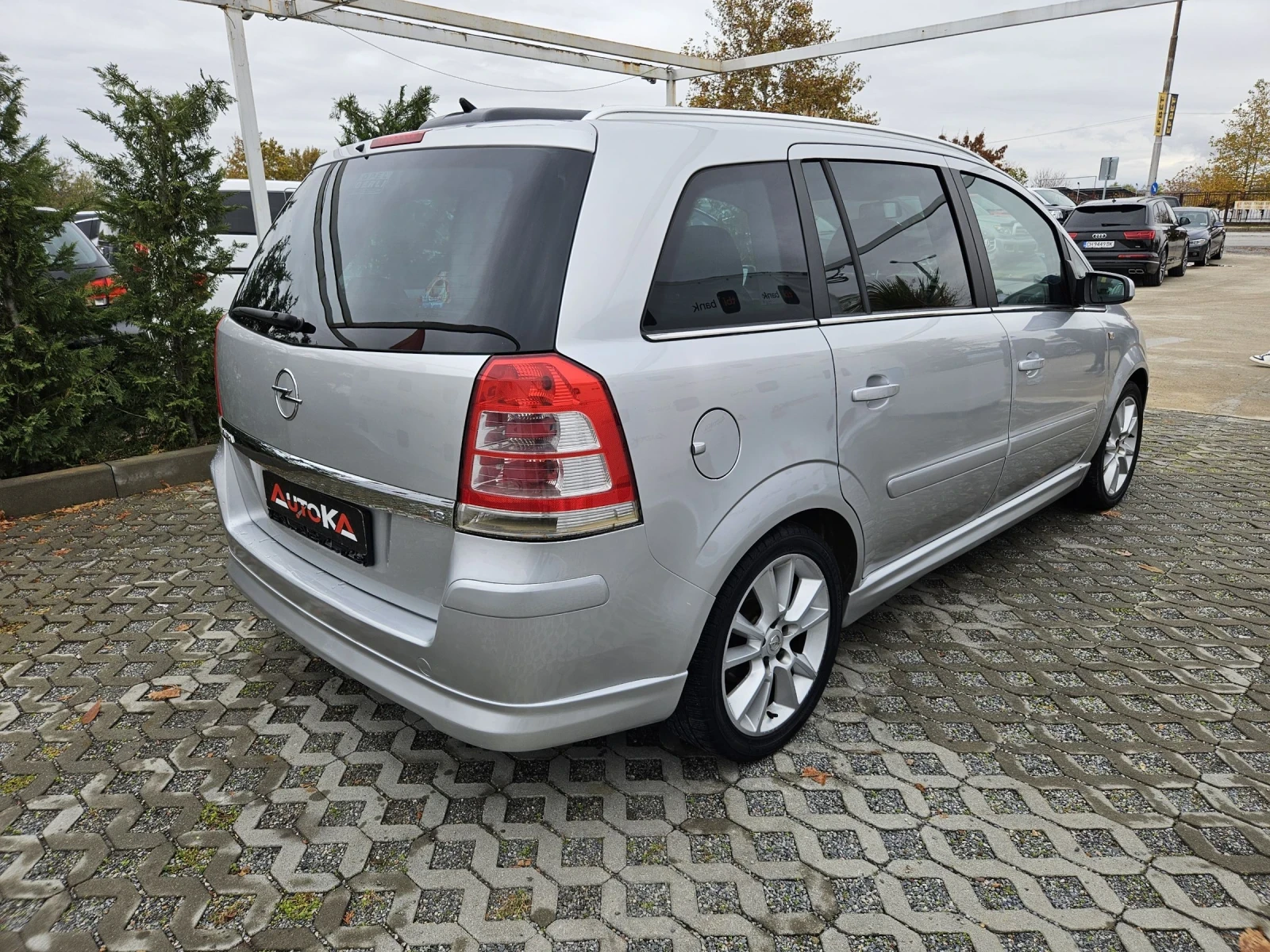 Opel Zafira 1.8i-140кс= 7МЕСТА= * COSMO* = ПАНОРАМА= 139.000км - изображение 3