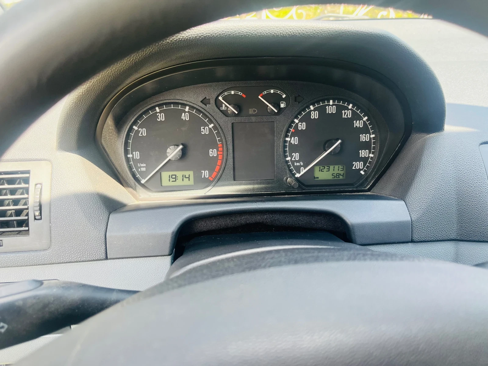 Skoda Fabia  - изображение 4