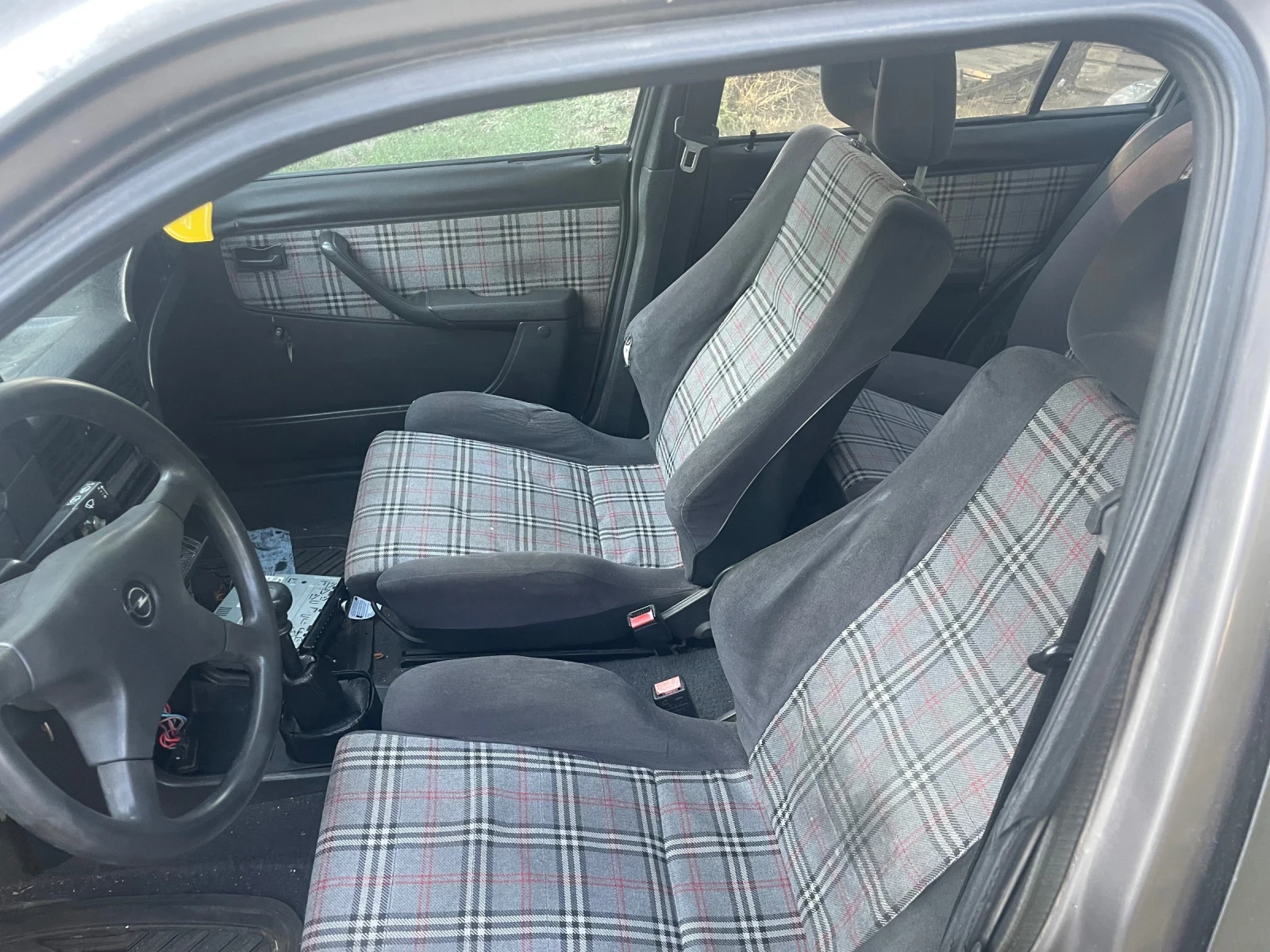 Opel Kadett 1.6SI - изображение 5