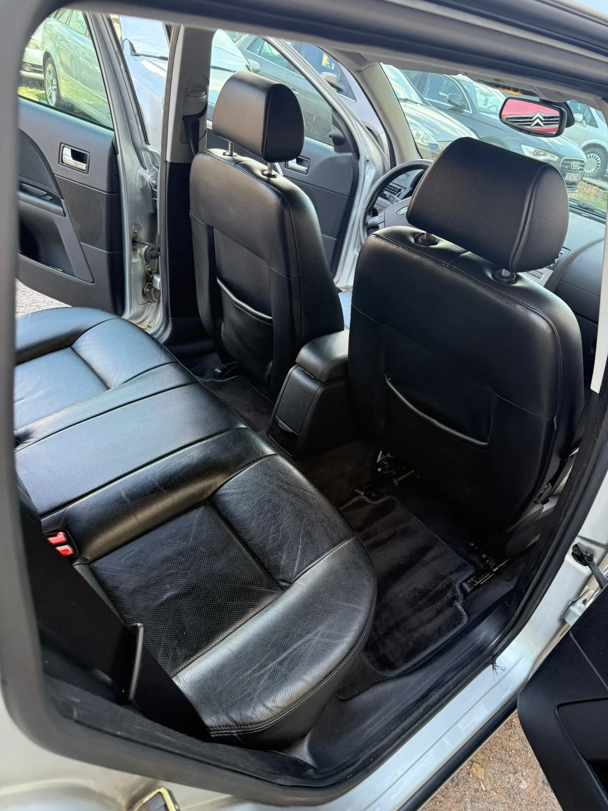 Ford Mondeo  - изображение 7
