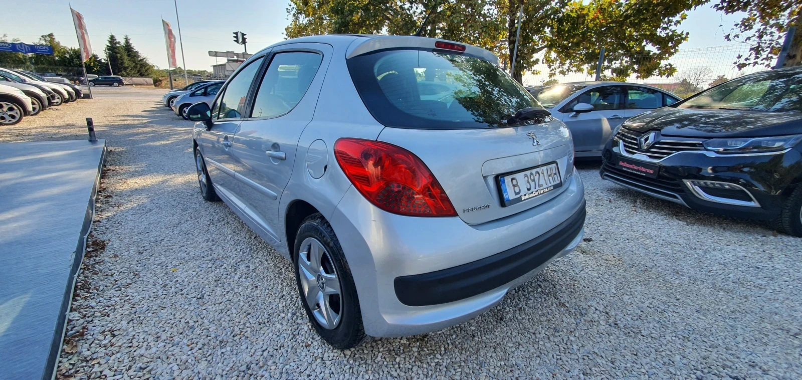 Peugeot 207 1.4 I 8V стария мотор - изображение 6