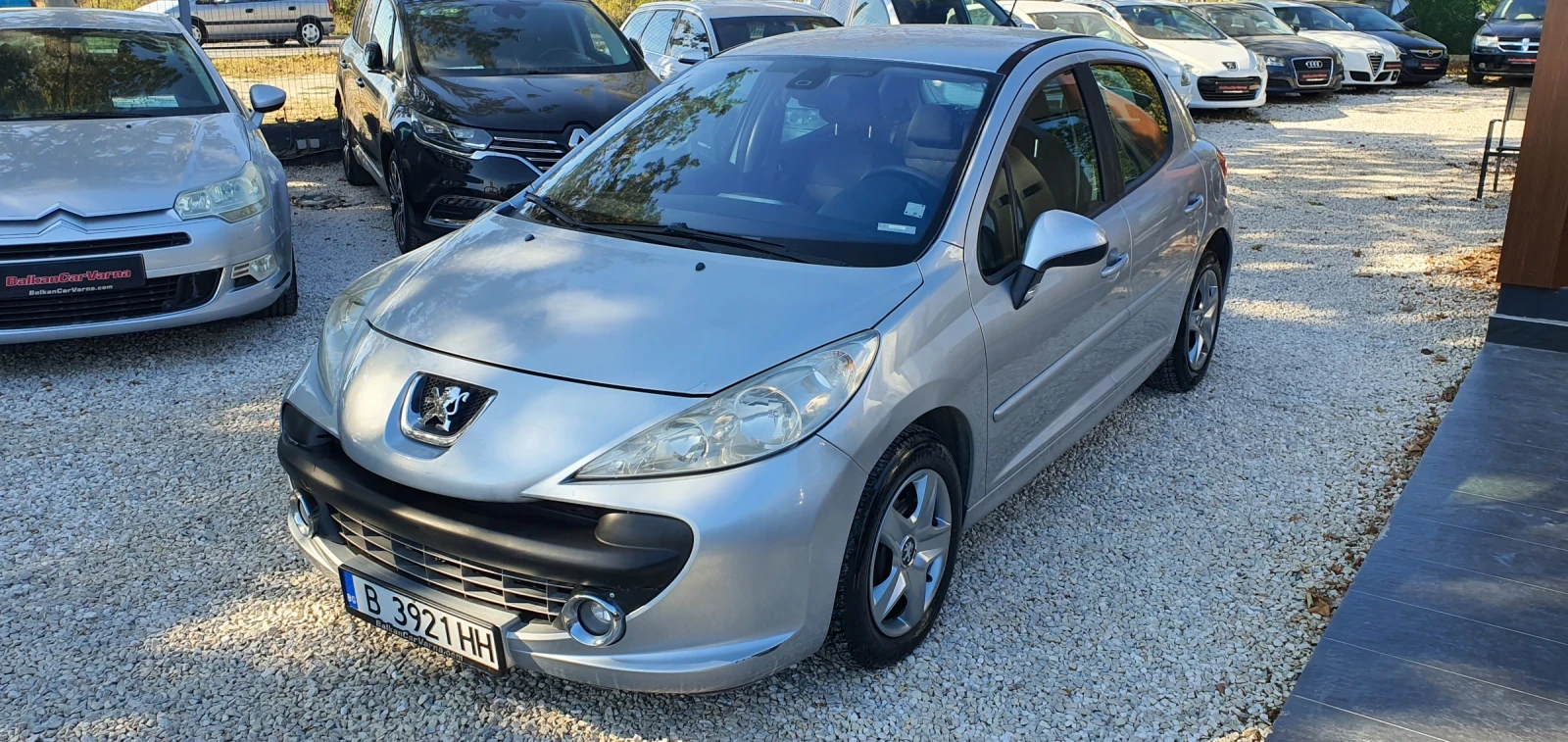 Peugeot 207 1.4 I 8V стария мотор - изображение 2