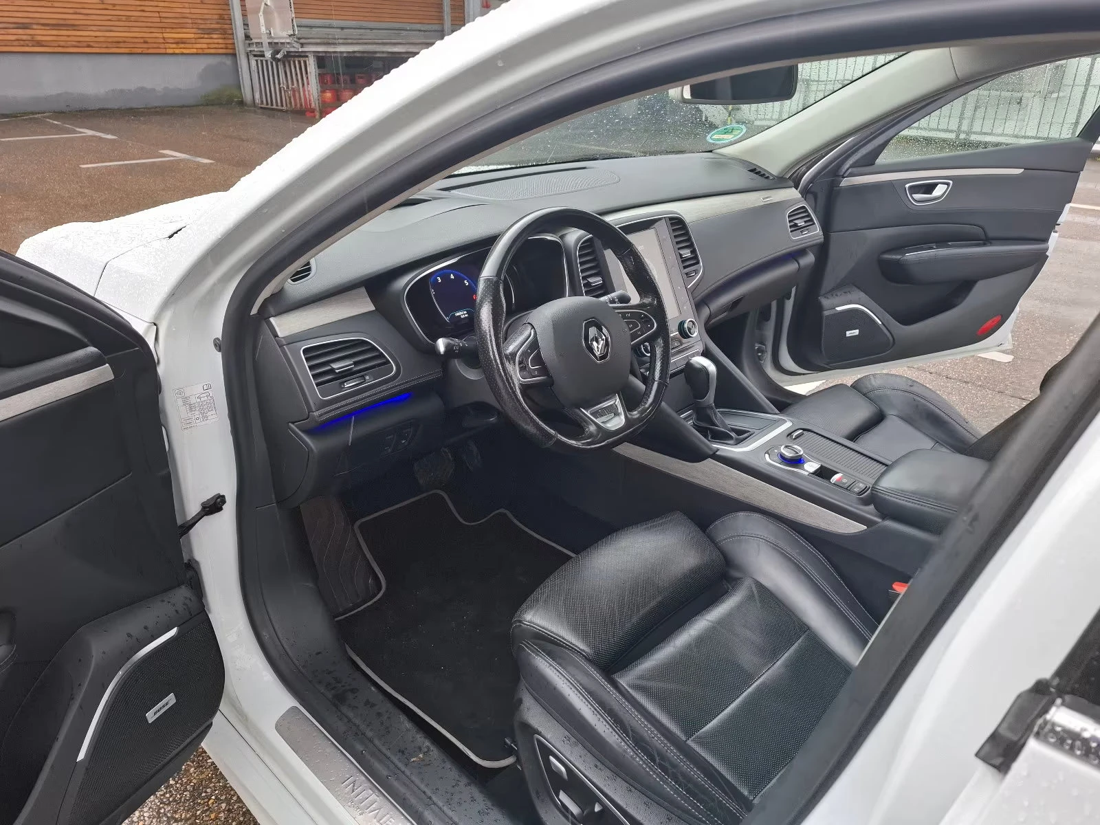 Renault Talisman GRANDTOUR/224HP/FWD/BSA/KLESS/LED/AMBI/PANO/870f | Mobile.bg   11