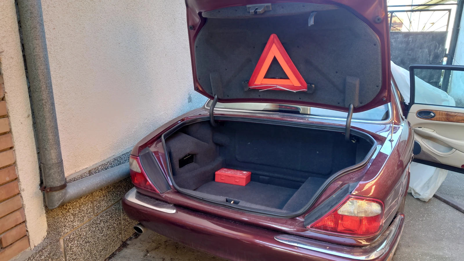 Jaguar Xj  - изображение 6