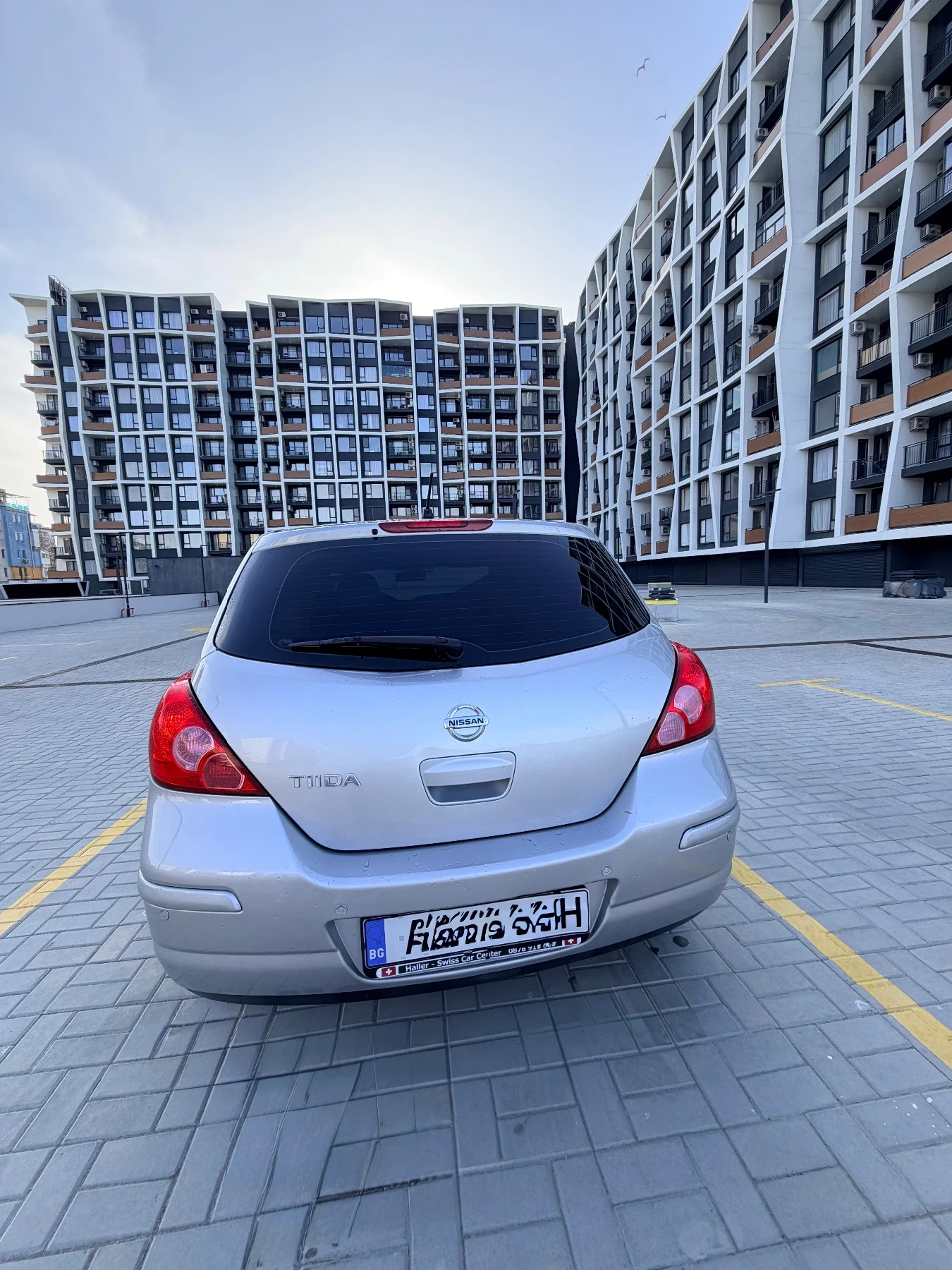 Nissan Tiida  - изображение 5